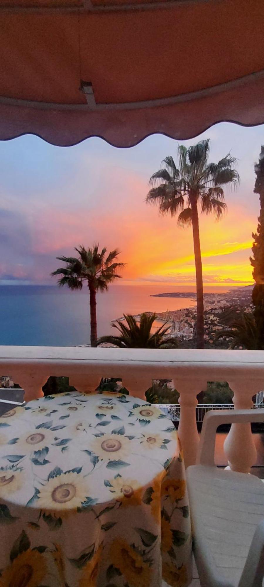 Olguita Hotel Menton Exterior photo